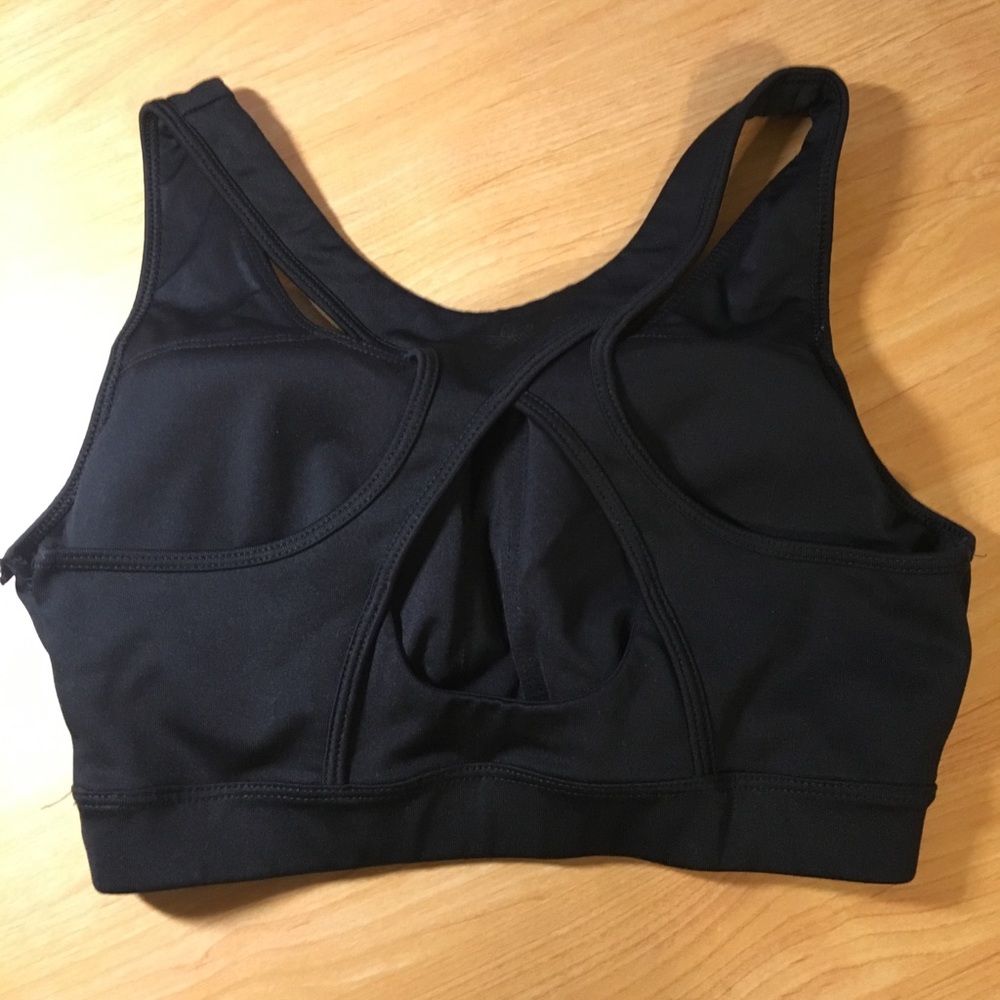 Tek Gear Sports bra with keyhole back